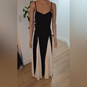 Gorgeous spaghetti strap black white color block maxi dress size small
